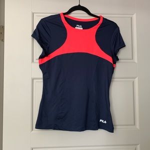 Fila Top Size Medium